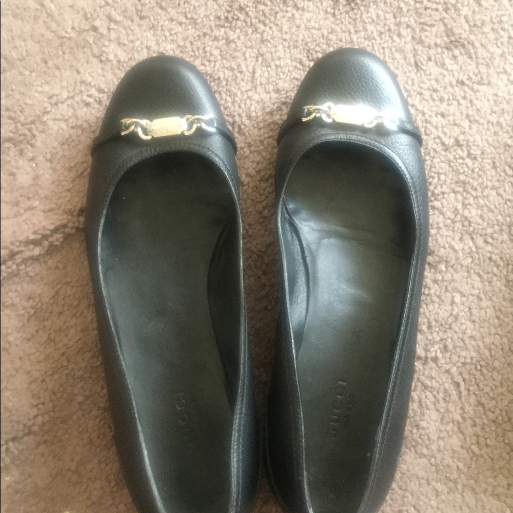 Gucci flats